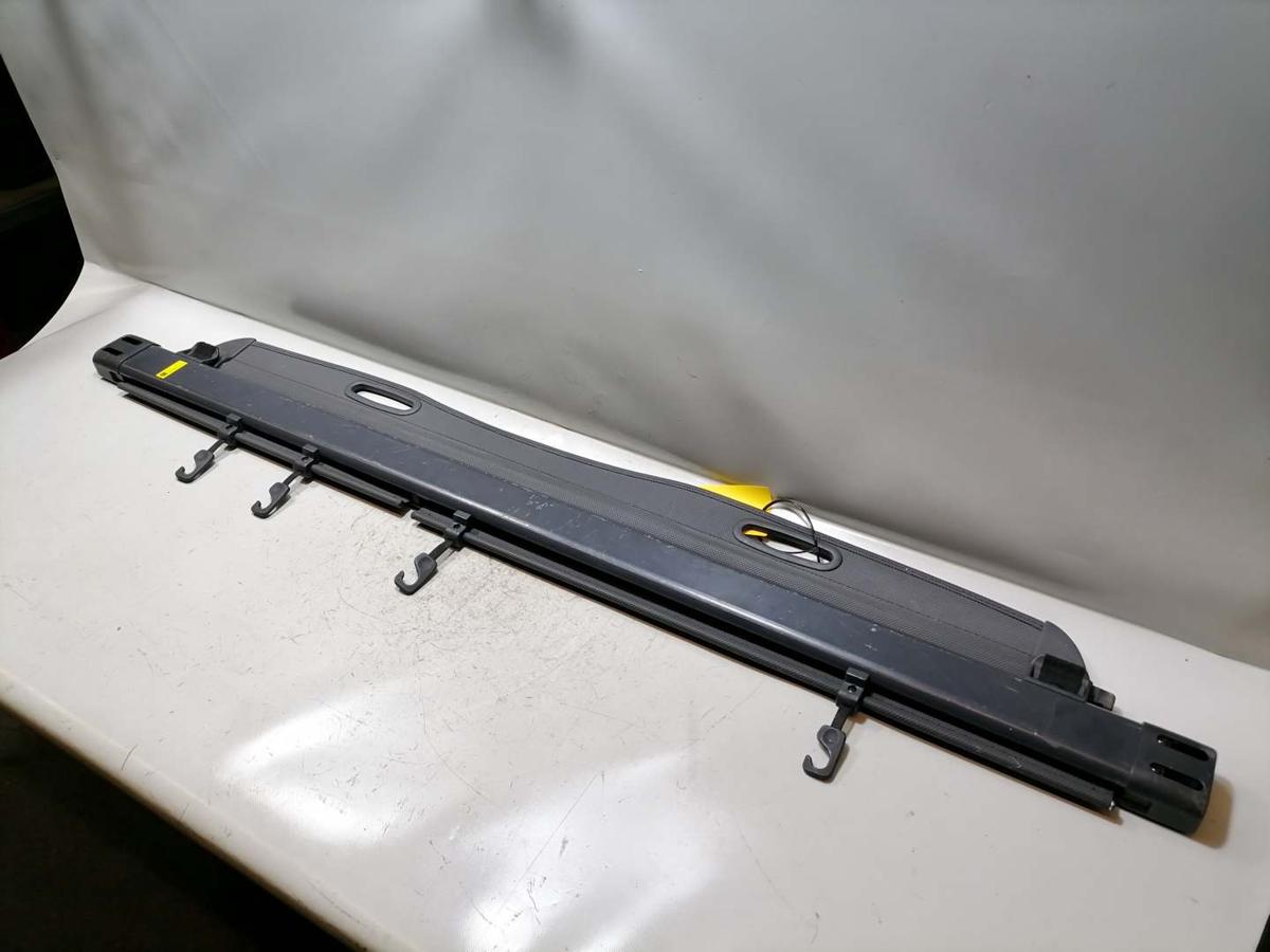 Hyundai Tucson JM original Laderaumrollo Abdeckung Kofferraum schwarz BJ06